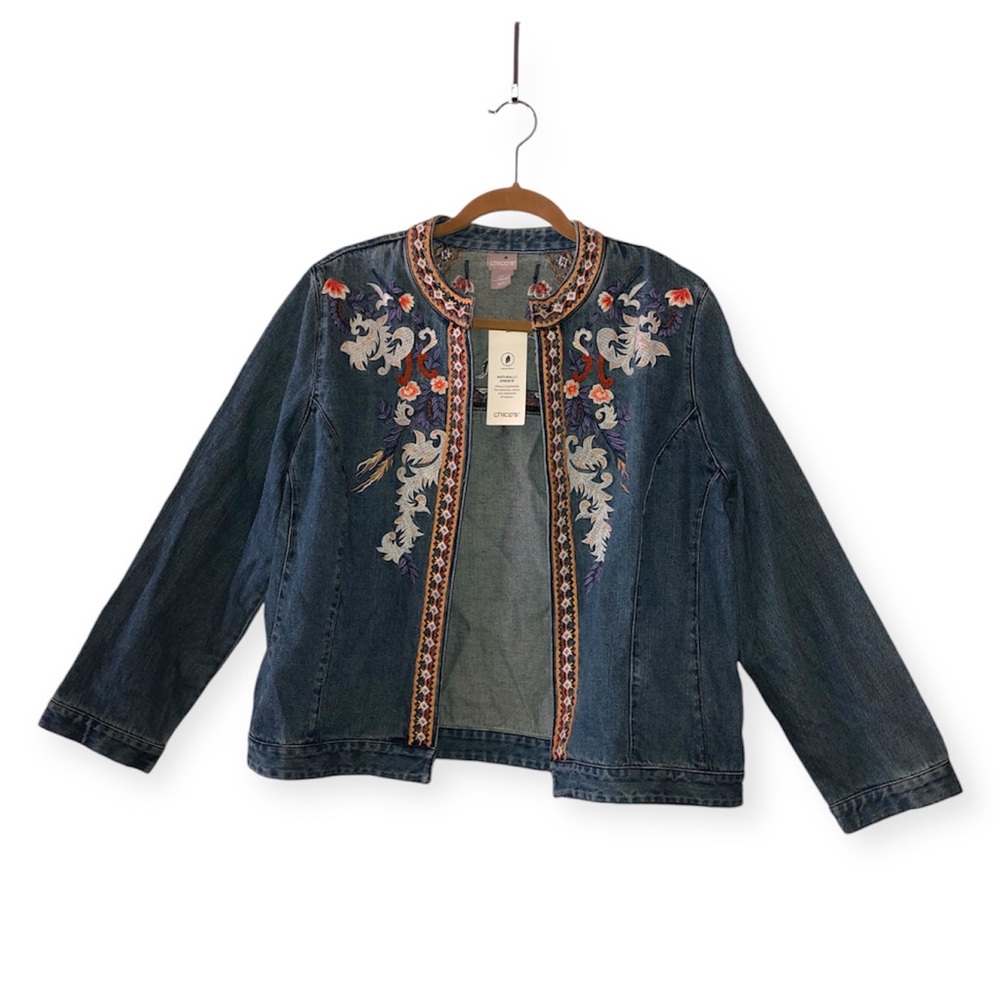 NWT-Chico’s size 2P embroidered orange and blue cropped jean jacket
